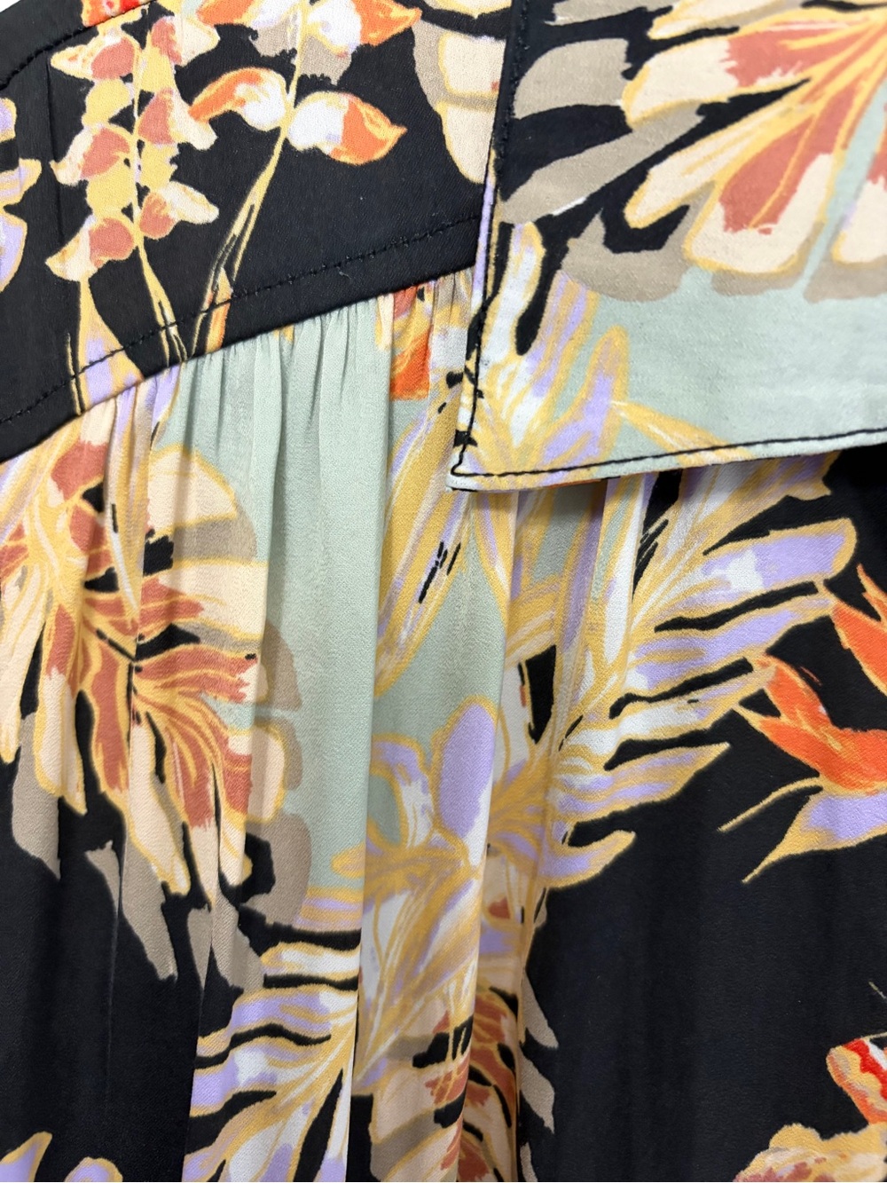 Free People Under the Palms Black Print Button-Up Top Small S - Picture 6 of 7